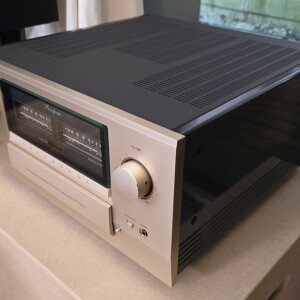 Accuphase E-800